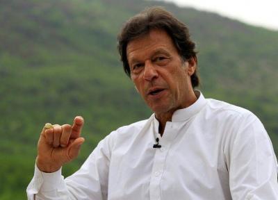 خبرنگاران عمران خان: پاکستان به دنبال خرید تسلیحات و روابط بهتر با روسیه است