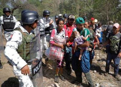 توافق آمریکا و مکزیک برای ممنوعیت سفرهای غیرضروری در مرز مشترک