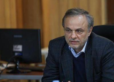 رزم حسینی: قیمت ها در بازار خودرو کاهشی است