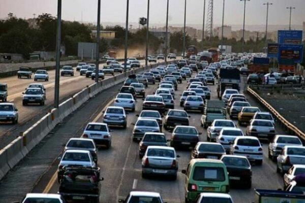 آخرین شرایط ترافیکی جاده های کشور ، ترافیک سنگین در محور شهریار، تهران ؛ اعلام محورهای مسدود
